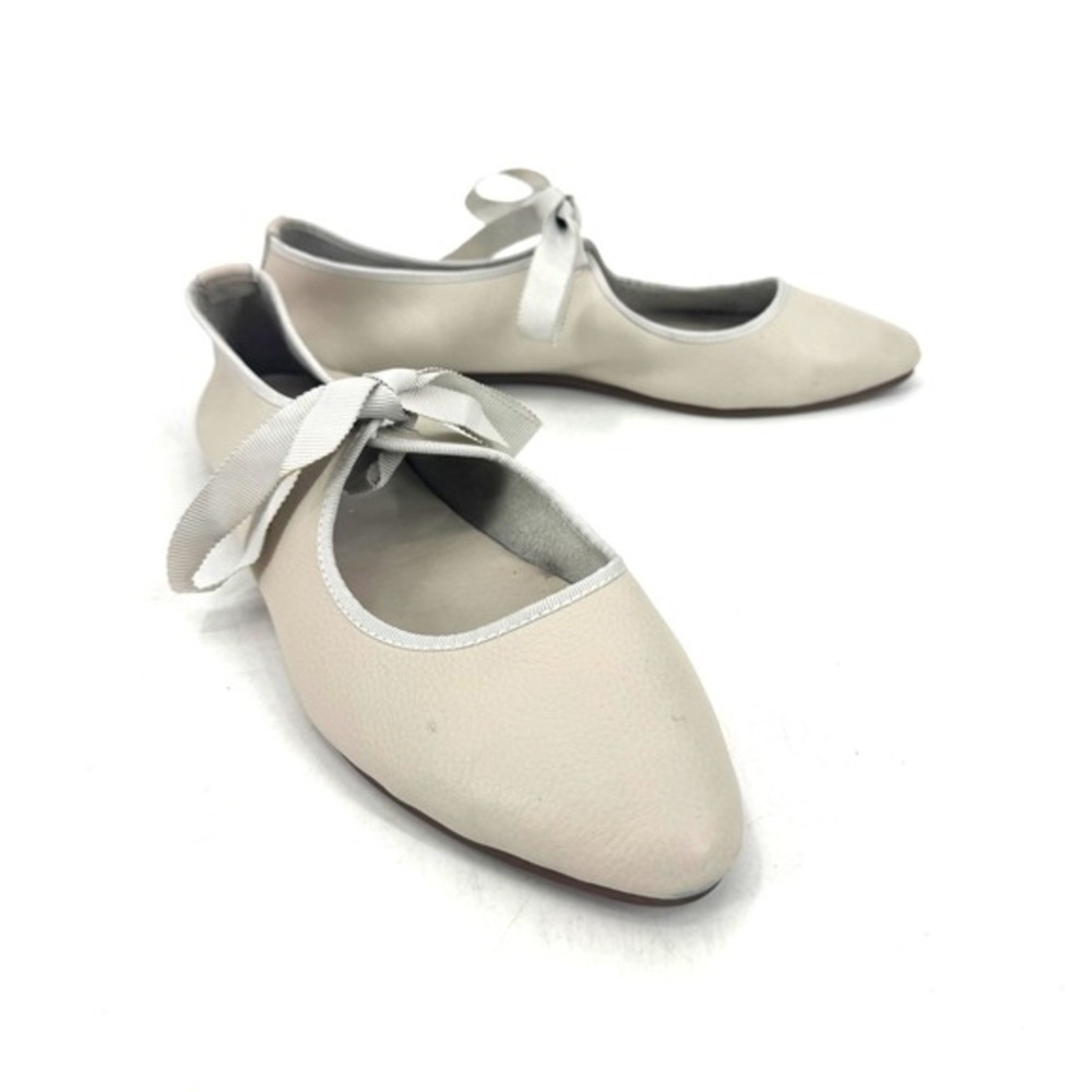 Intentionally Blank Leather Bow Tie Ballet Flats in Gray Cream